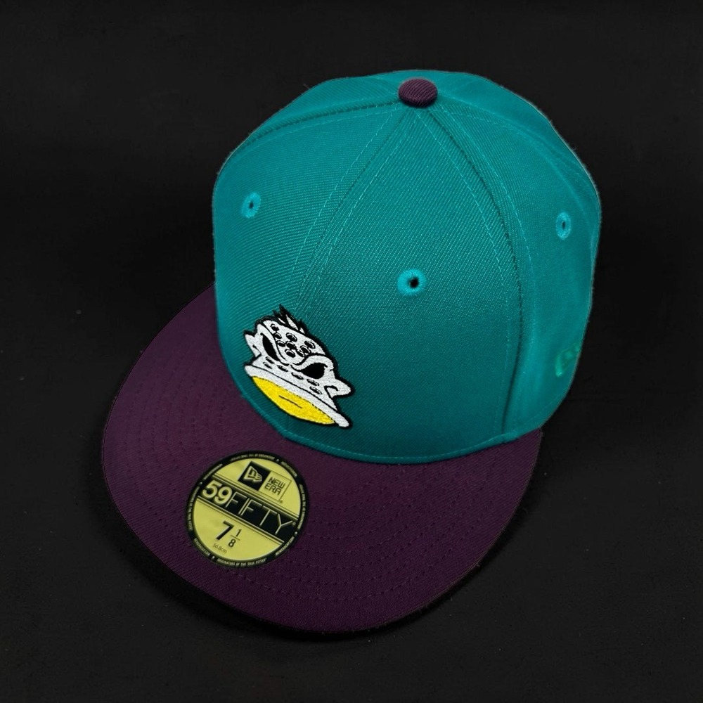 New Era 59Fifty Hat Club Exclusive Anaheim Mighty Ducks Wild Wing Mascot 7 1/8 - Picture 2 of 12